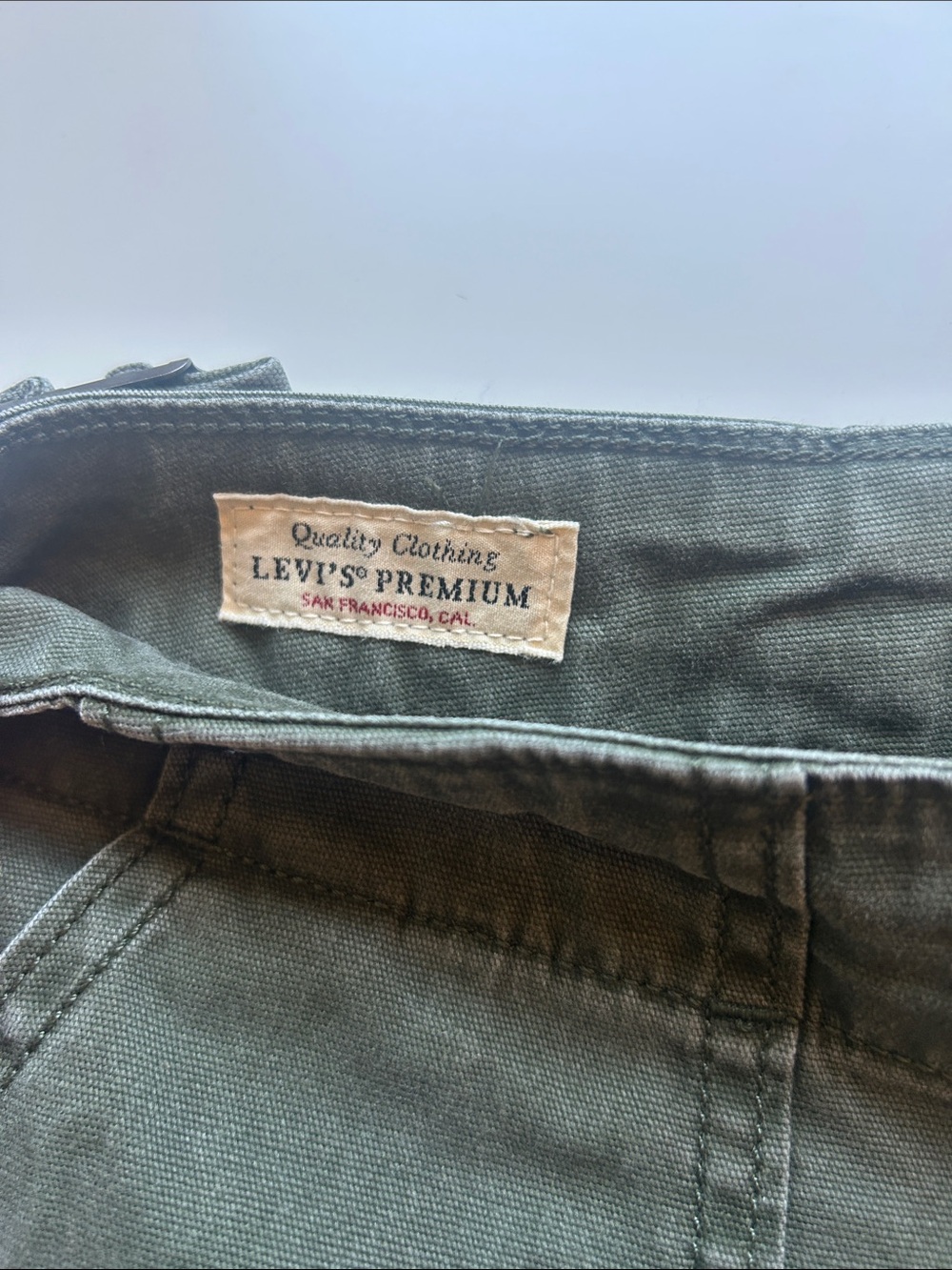 Levi’s Surplus Straight leg denim pant olive green - Picture 4 of 4